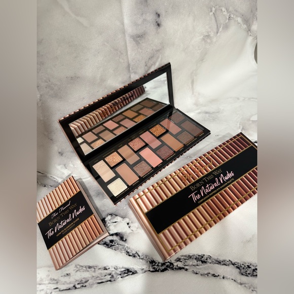 new TOO FACED Born This Way The Natural Nudes Eye Shadow Palette - Picture 8 of 8